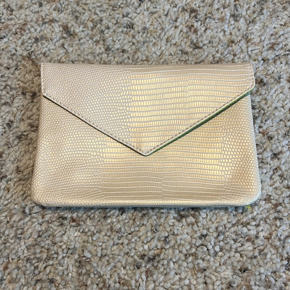 🟥 $1 if bundled - ipsy cosmetic bag - NEW